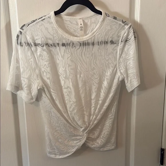 Lululemon Crescent Tee *Veil - Picture 3 of 4
